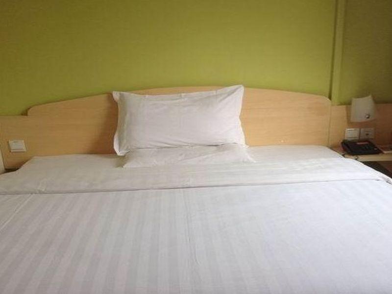 7Days Inn Dalian Harbour Square Ferry Terminal Экстерьер фото