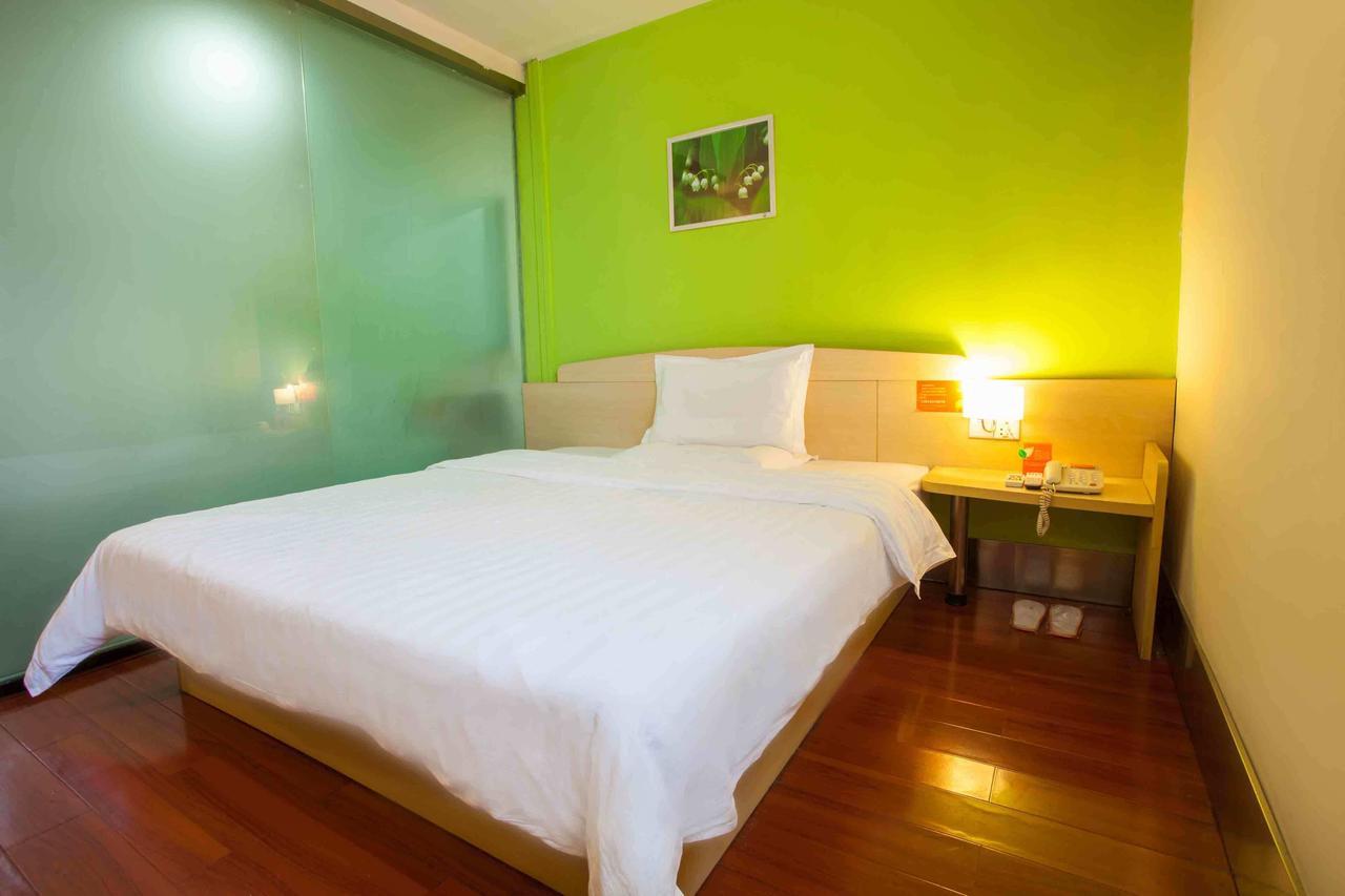 7Days Inn Dalian Harbour Square Ferry Terminal Экстерьер фото