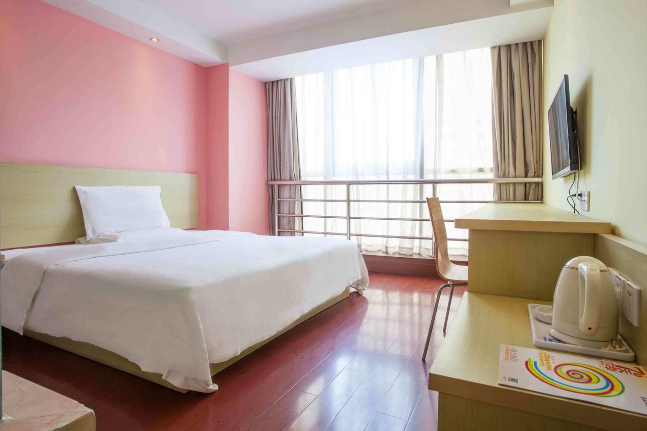 7Days Inn Dalian Harbour Square Ferry Terminal Экстерьер фото